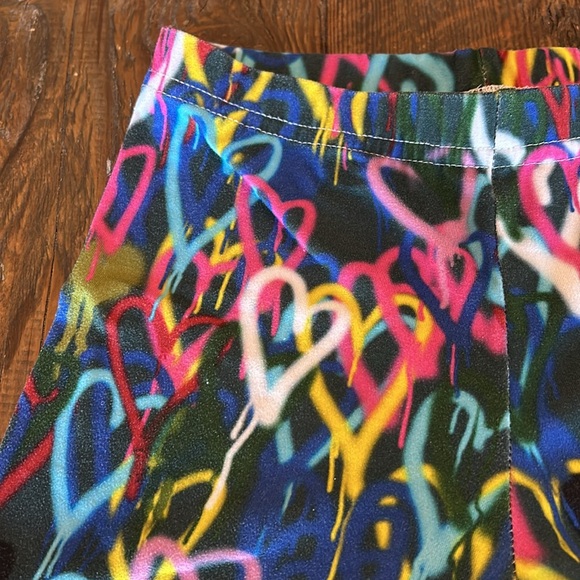 Colorful Heart Print Kids Leggings - Picture 3 of 4